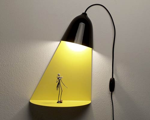 ilsangisang's light shelf highlights your most precious things