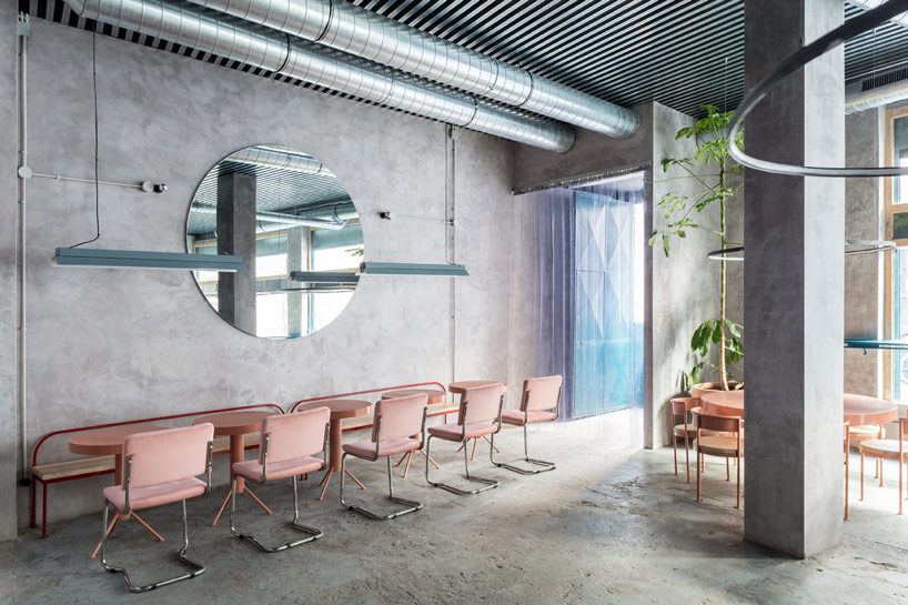 lucas y hernández-gil's casaplata restaurant takes off in futuristic style