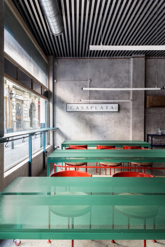 lucas y hernández-gil's casaplata restaurant takes off in futuristic style