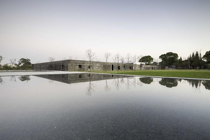 neri & hu's 'walled' hotel is a boutique fortress with vernacular chinese courtyards