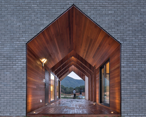 an architectural vanishing act, the disappearance of the vernacular home