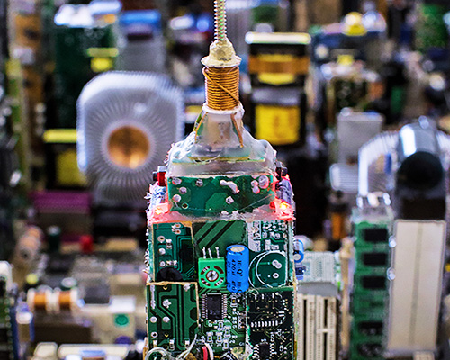 zayd menk made a mathematically-sound scale model of midtown manhattan out of hot glue