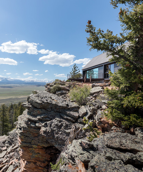 renée del gaudio rethinks the classic american cabin with this colorado retreat