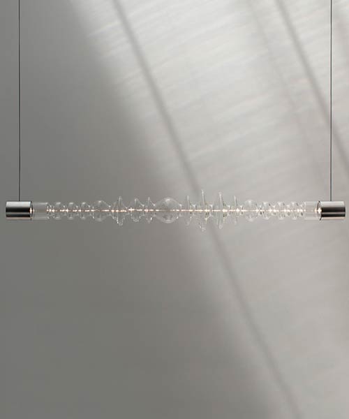 filamento, an over 1-meter long glass lighting sculpture designed by mayice