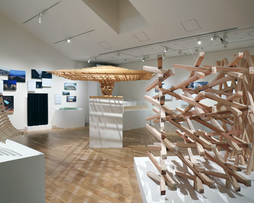 kengo kuma's 'a lab for materials' exhibition opens at tokyo station gallery
