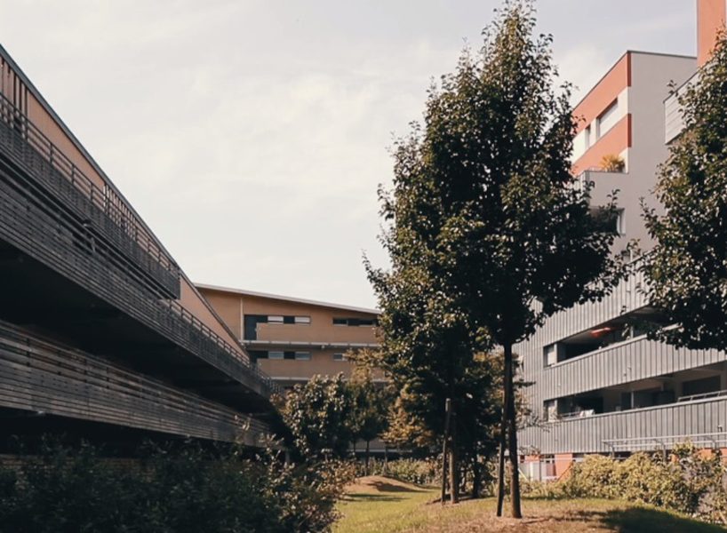 pablo casals presents short film revisiting mateo's project 'bayonne, entrée de ville'