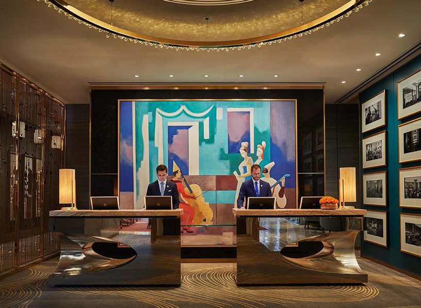 goettsch partners + TAL studio team up to design glass-covered viceroy hotel in chicago