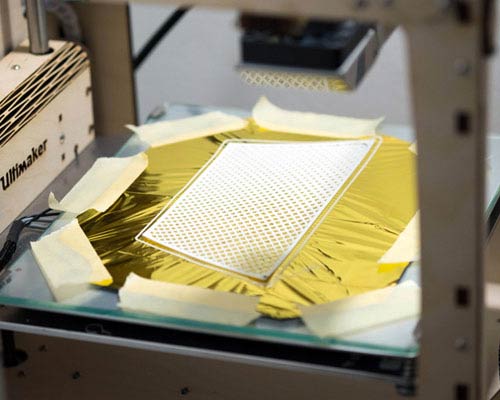 werteloberfell experiments with 3D printing to obtain flexible lighting structures