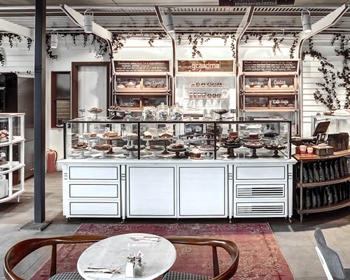 zemberek's design for a cafe in istanbul makes you feel like you're in grandma's backyard