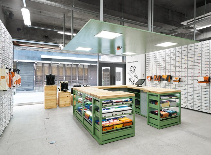 TORAFU ARCHITECTS designs kiosk-style inspired retail FREITAG store in ...