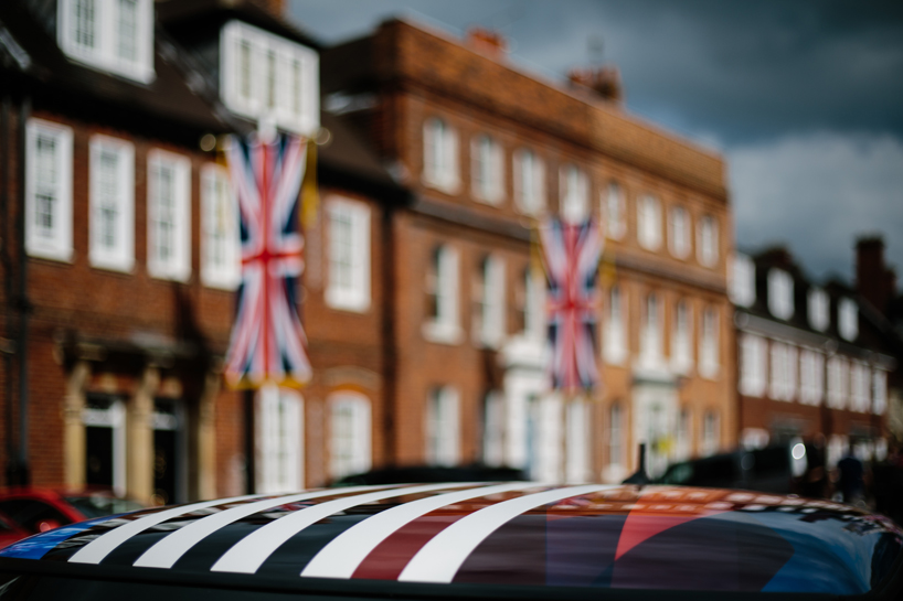 MINI designs and gifts one-off car to celebrate the royal wedding 2018