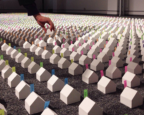 controllable uncontrollable: riku ikegaya's exhibition visitors can take a piece home