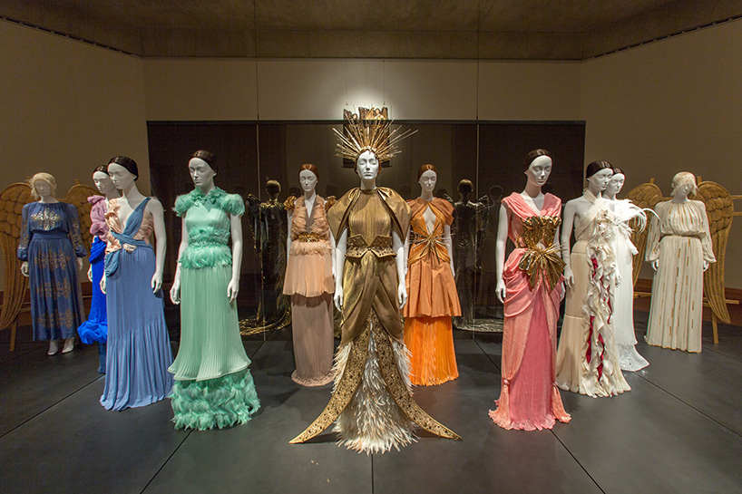 met costume institute heavenly bodies exhibition