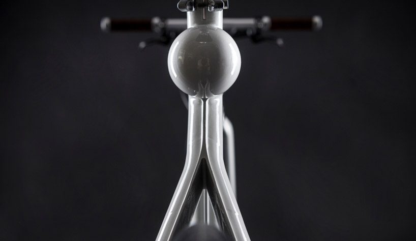 leaos' new lightweight bike designed by harry thaler is made of two aluminum pressed halves