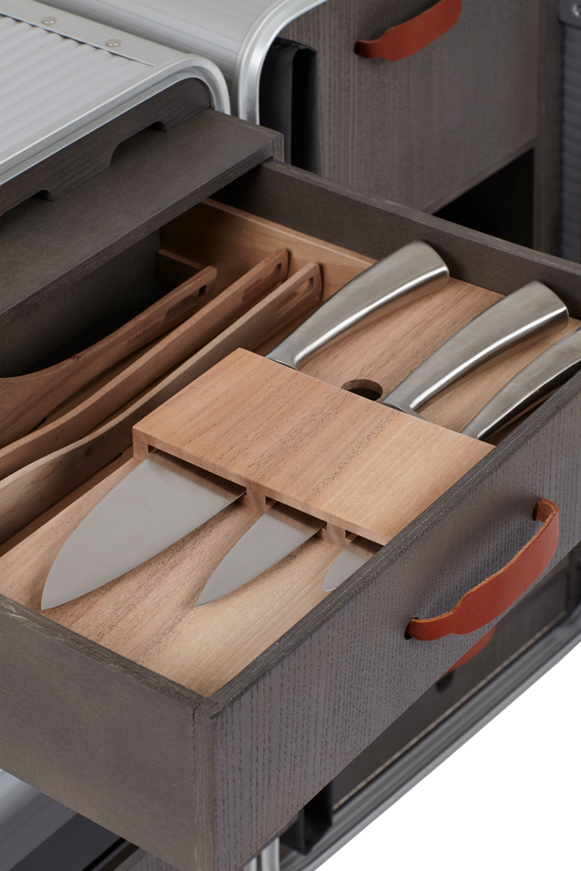 marc sadler packs the kitchen in a suitcase with portable cookstation for FMP