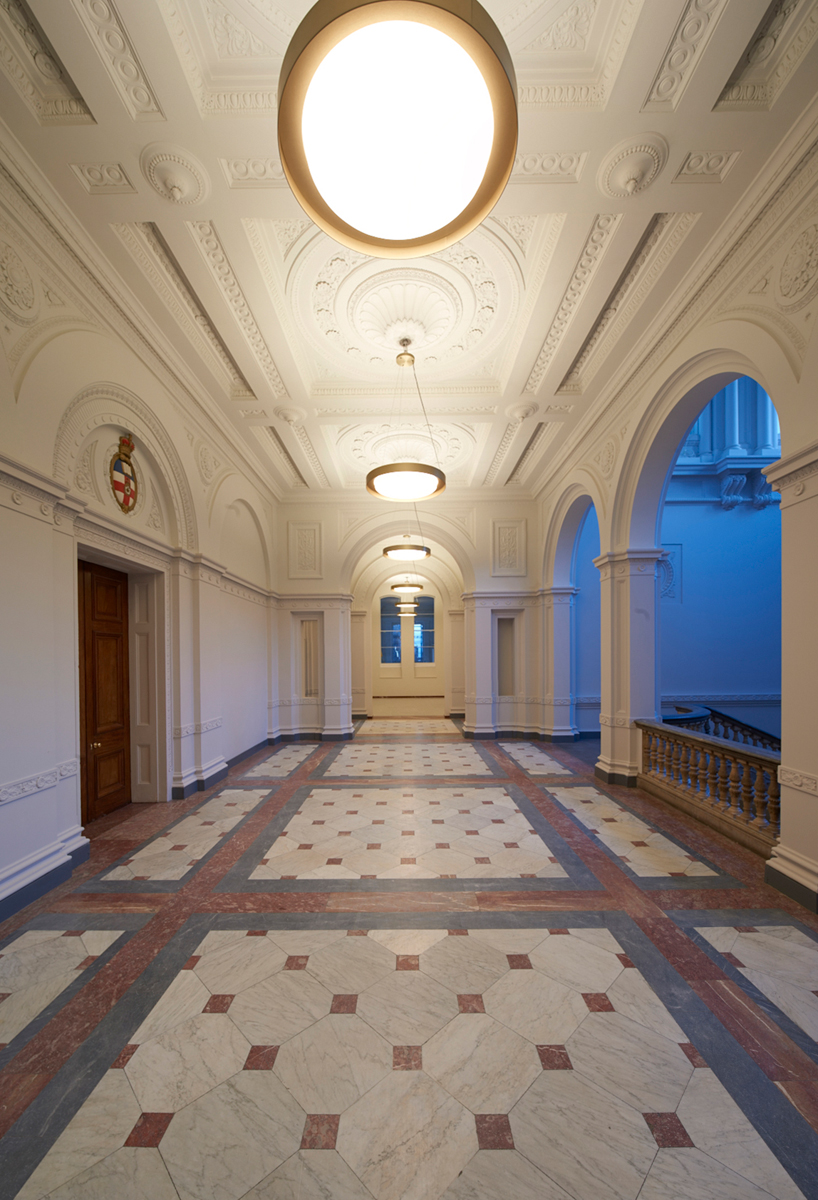 david chipperfield renovates royal academy