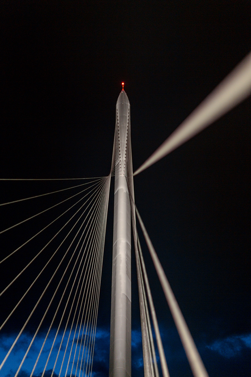 santiago calatrava cosenza bridge