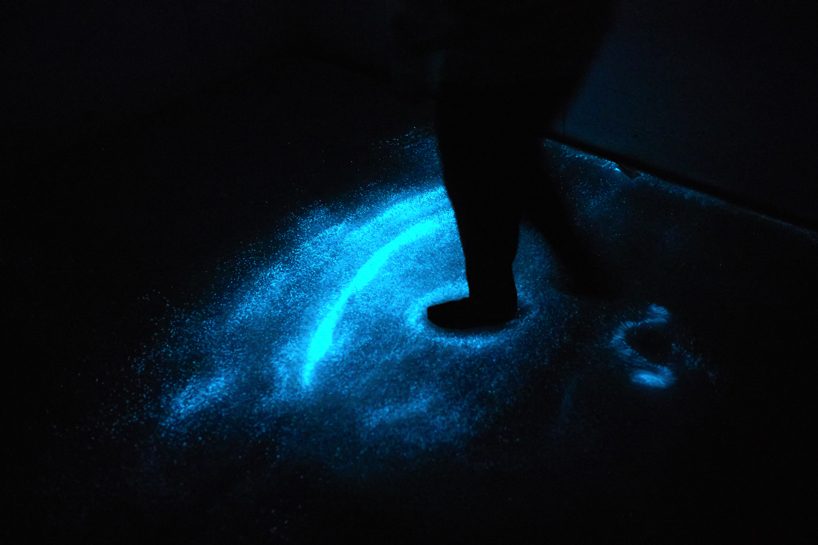 '32 KM' film follows daan roosegaarde in the making of his largest work to date