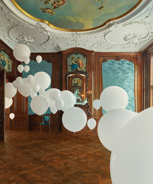 XSAGA captures dutch historical interiors decorated with white balloons