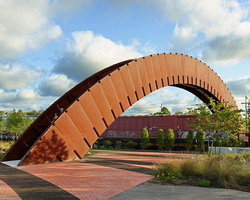 crescent park along industrial waterfront celebrates new orleans history