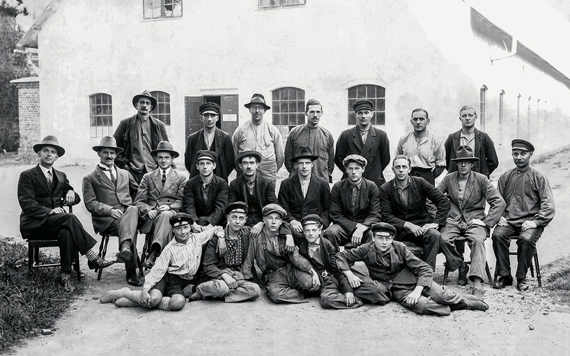 the art of mattress making hästens on how they craft the perfect queen