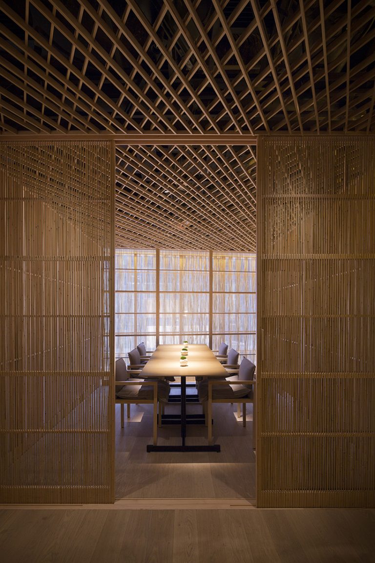 kengo kuma builds hong kong's také restaurant entirely out of bamboo