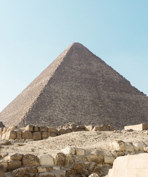 scientists discover that the shape of the great pyramid of giza can focus electromagnetic energy