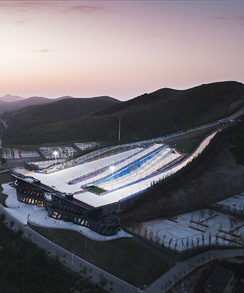 ATAH's all-seasons ski resort disappears amidst the chinese mountains and nature