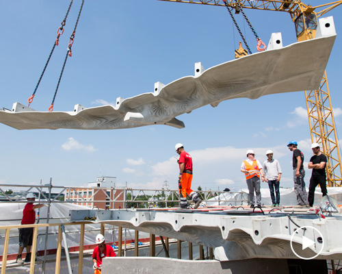 this digitally fabricated 'smart slab' is half the weight of a conventional concrete ceiling