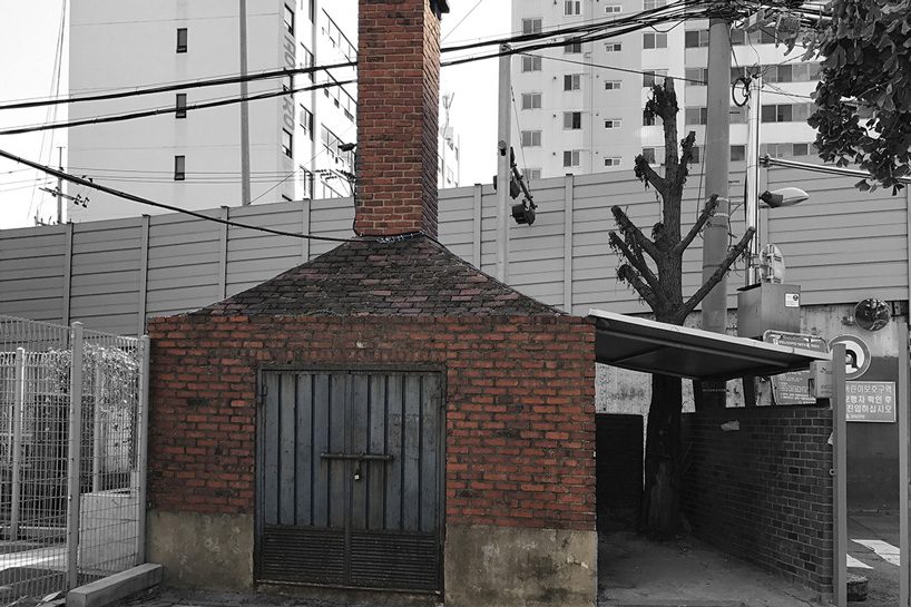 urban society transforms a waste incinerator with tiles bearing the breath of local residents