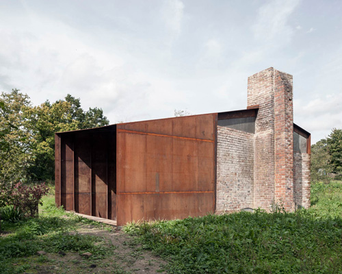 carmody groarke's two pavilions emerge from the grounds of an east sussex rural home