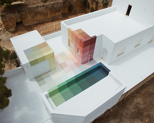 alberonero alters the perception of space through color and mathematics with '86+73'