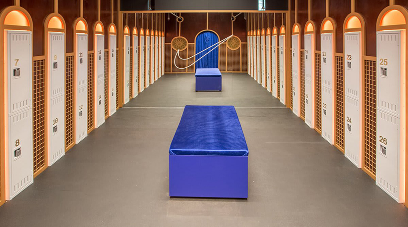 nike just do it hq transforms 1885s church in chicago into basketball facility designboom