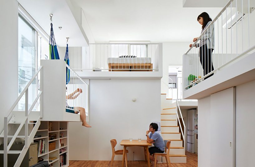 takeshi hosaka architects extrudes the balconies of this tokyo house towards the interior designboom