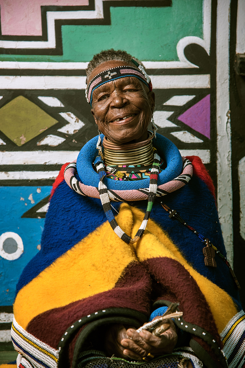 Esther Mahlangu African Artist Bmw Art Car Designboom 006 