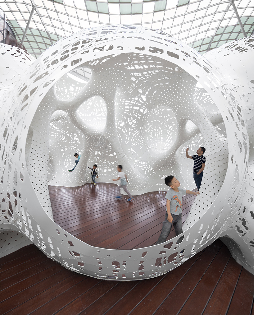 MARC FORNES / THEVERYMANY uses computational design to realize a