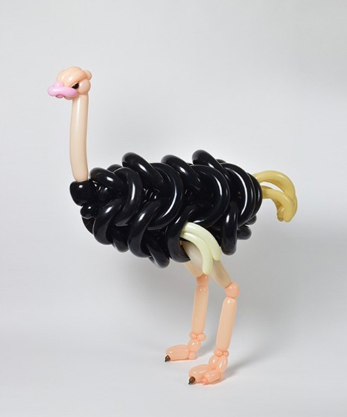 masayoshi matsumoto creates intricate sculptures of animals and plants using balloons only