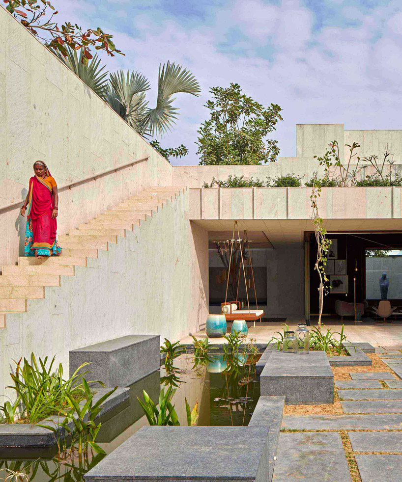 sandstone house in ahmedabad, india, by SPASM features secret gardens