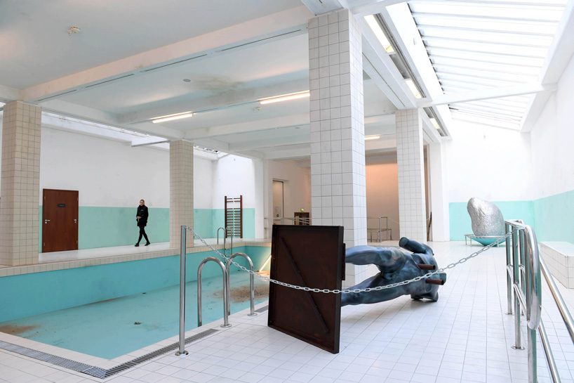 elmgreen & dragset transforms whitechapel gallery into an abandoned public swimming pool