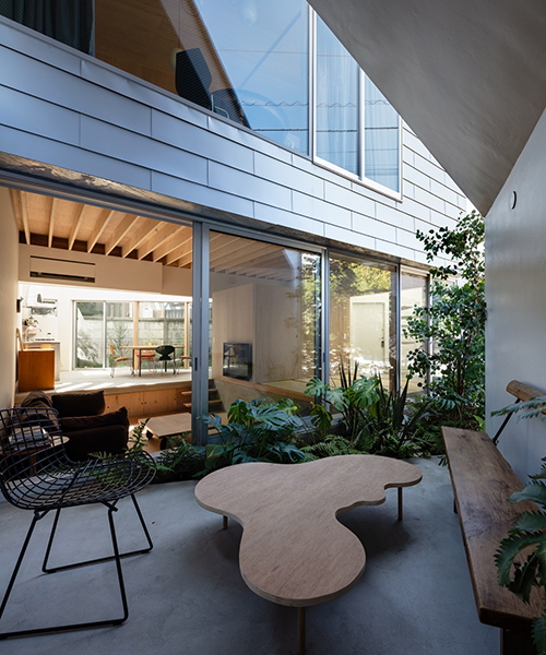 tokyo-based studio AAE permeates its K2 house with gardens