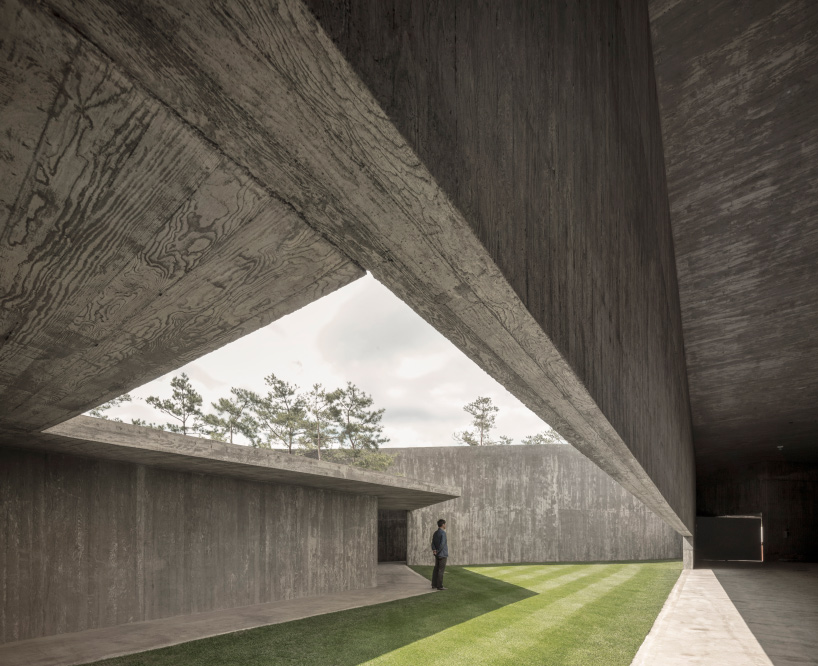 alvaro siza saya park