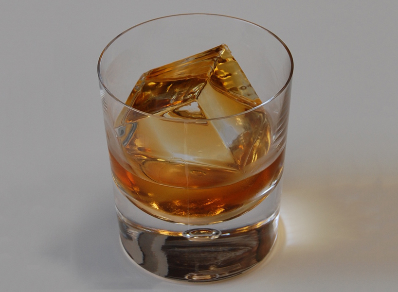 california company sells ultra-pure luxury ice cubes for $325