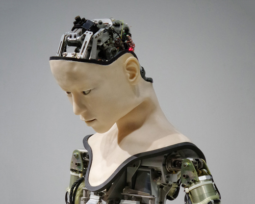 california law bans automated bots that pretend to be human