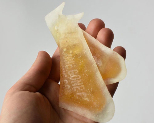 this alternative to single use plastics offers eco-friendly energy gel packaging for athletes