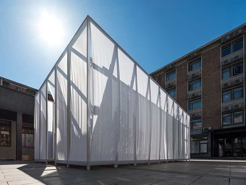 superimpose wraps beijing's CO2 pavilion in translucent screens and smoke