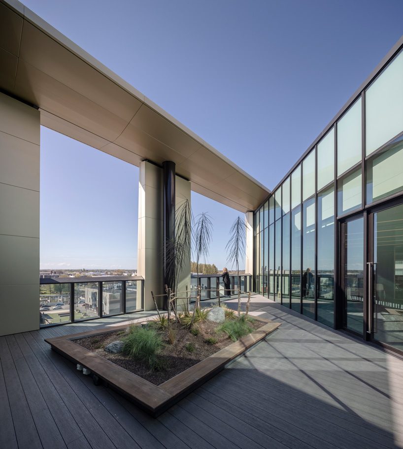 tūranga christchurch central library by schmidt hammer lassen opens in new zealand