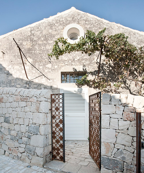 this little family house in sicily is carved out of an 18-century building, by zerozero