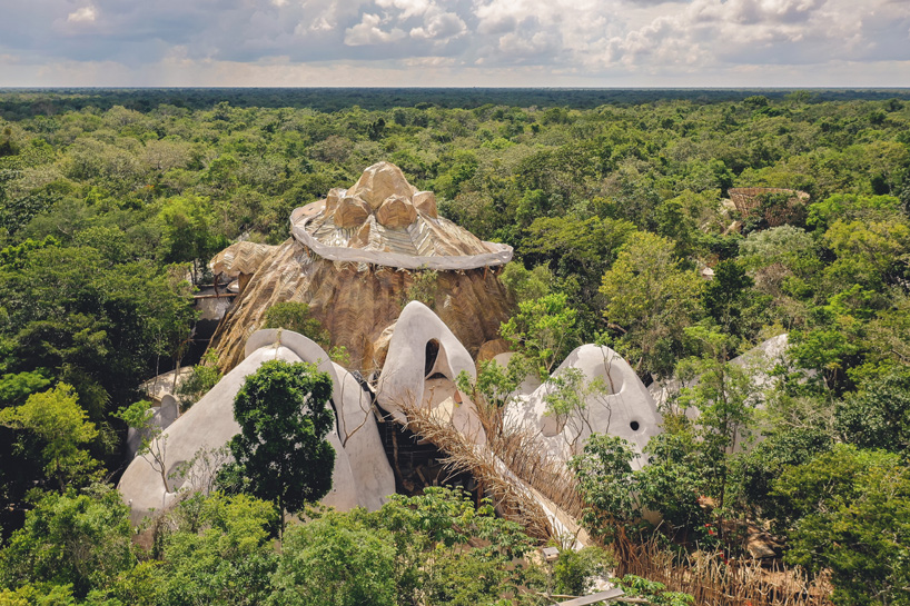 https://static.designboom.com/wp-content/uploads/2018/11/AZULIK-uh-may-art-center-tulum-mexico-designboom-01.jpg