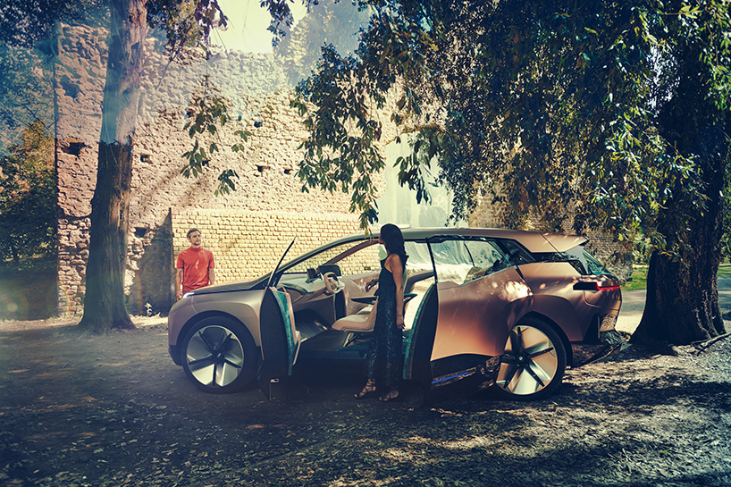 electric BMW vision iNEXT's shy tech turns interior into one touchscreen