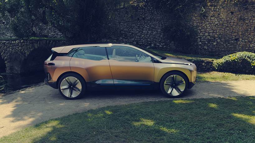 electric BMW vision iNEXT's shy tech turns interior into one touchscreen